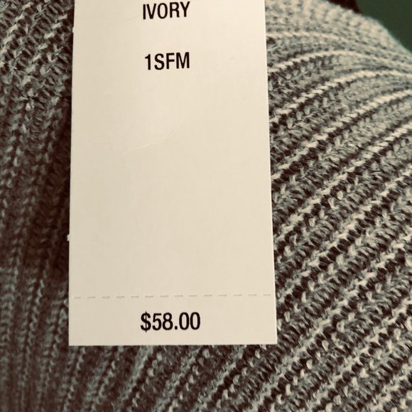 STEVE MADDEN Gray Ribbed OSFM Jacket Wrap with Fringe NWT - Picture 5 of 6